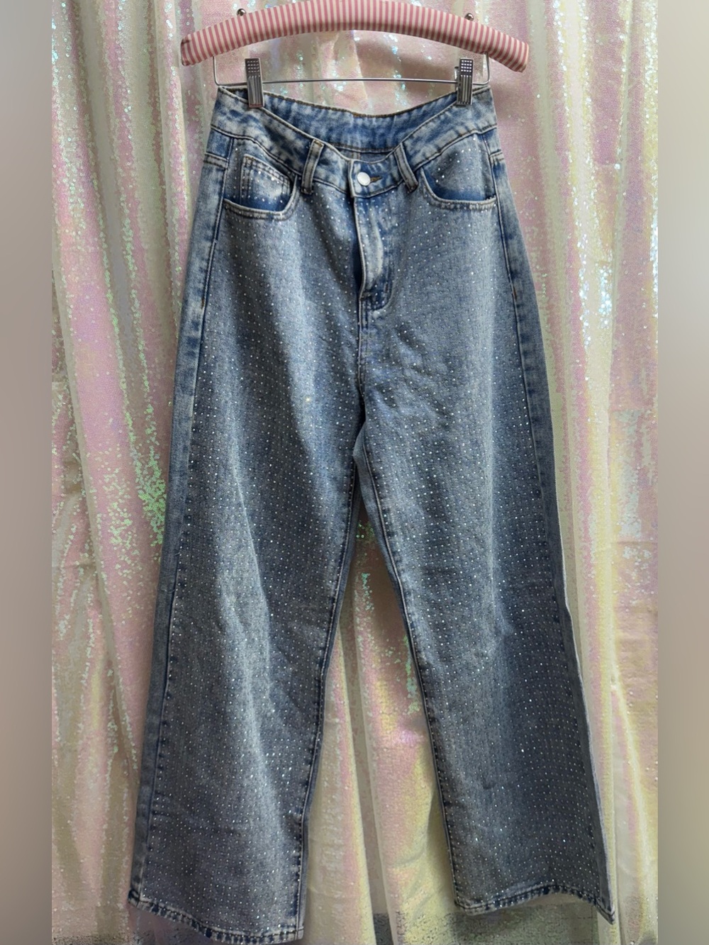 Rhinestone Embellished Light Blue Straight-Leg high-waisted Women's Jeans sz 25